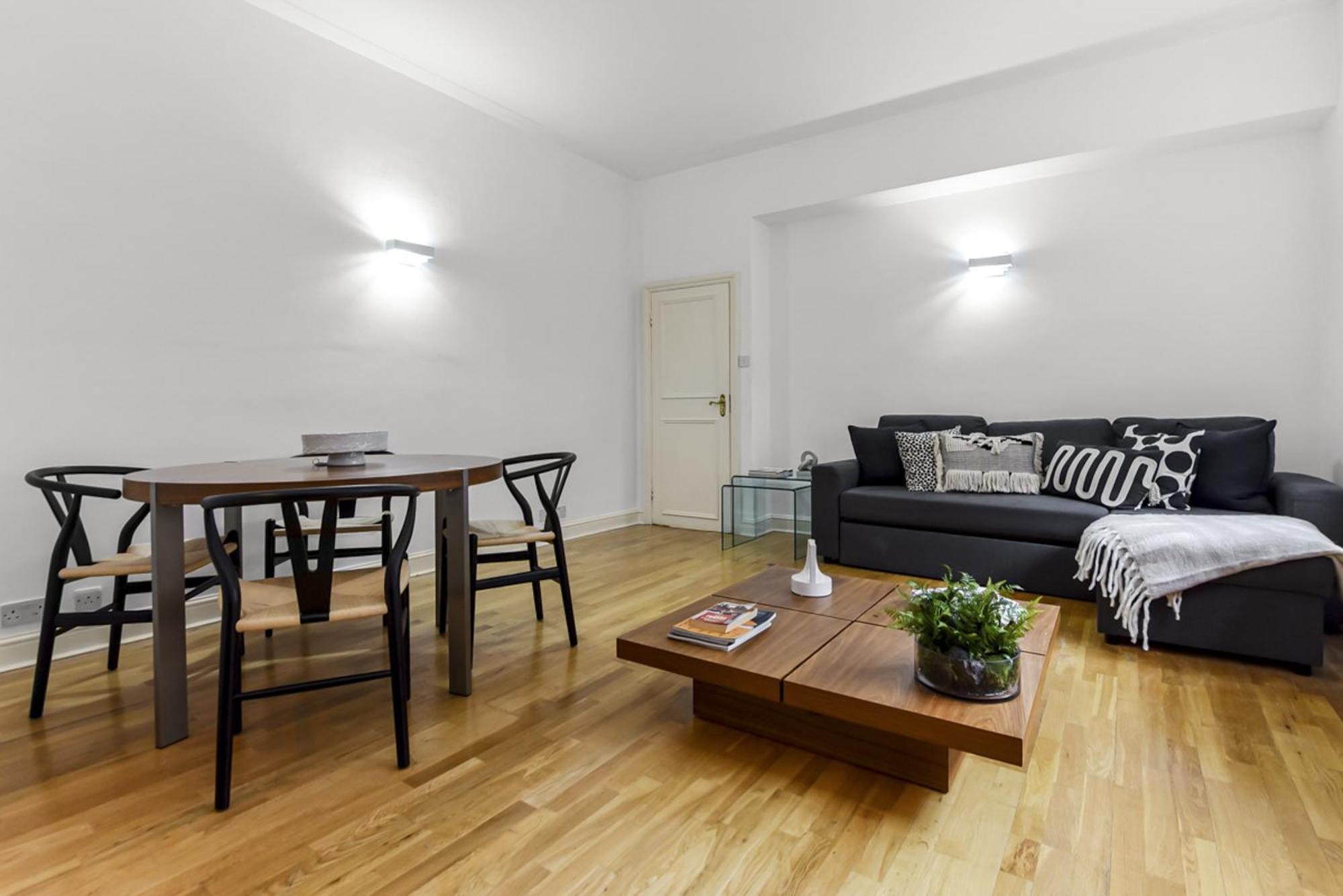 2 Bed Apartment- Mayfair 1 * Londen